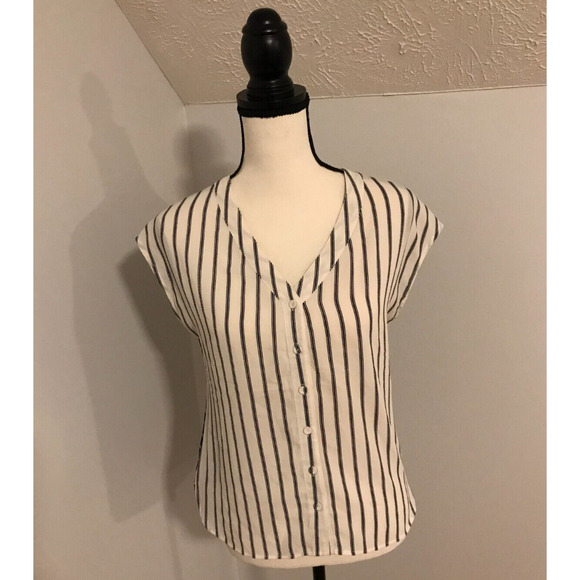 Meadow Rue Tops - Anthropologie Meadow Rue Sleeveless Black/White Striped Blouse - Size XXS